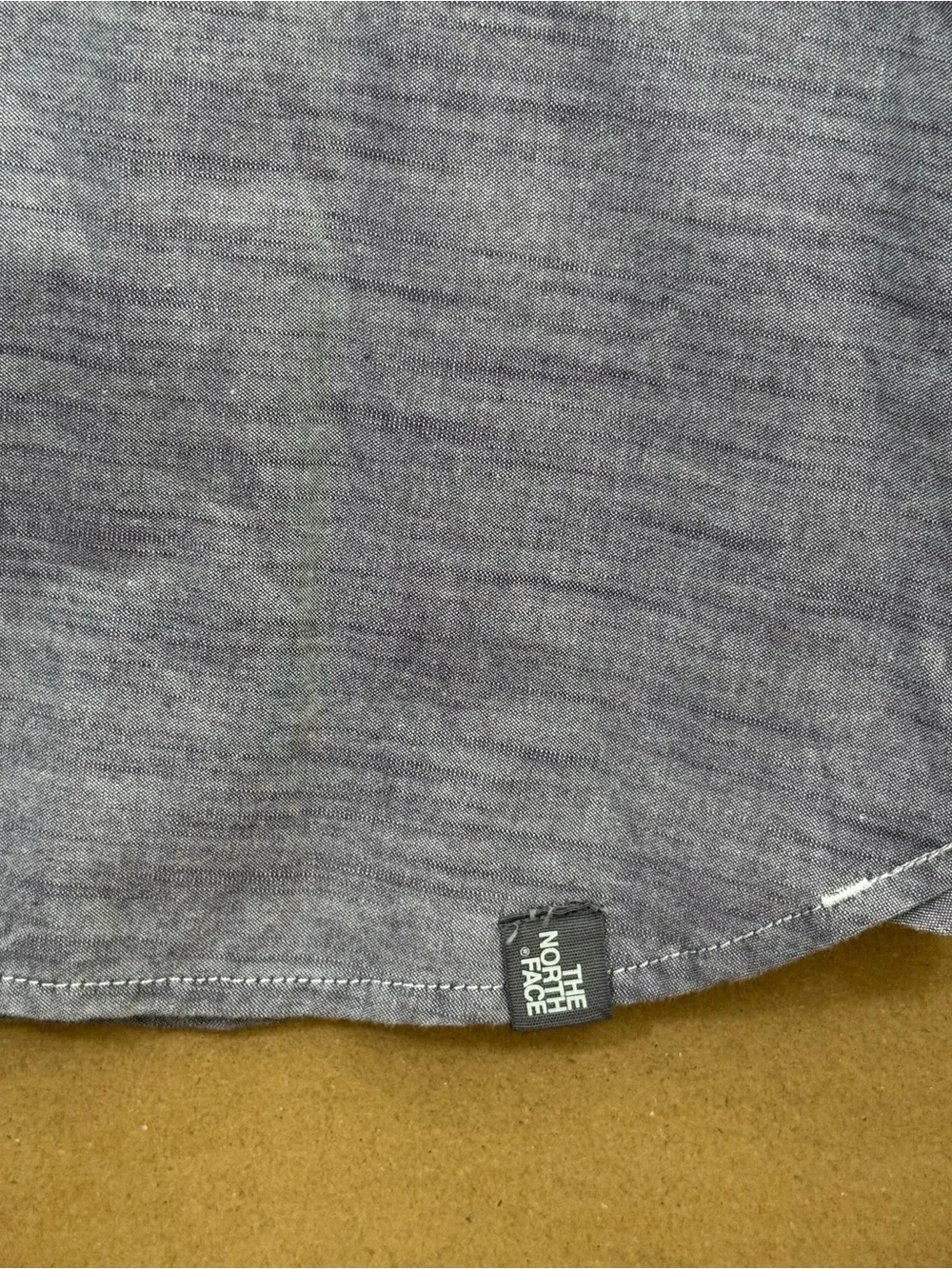The North Face Men's Heather Gray Short-Sleeve Button-Down Shirt